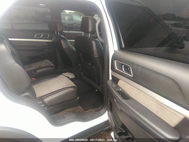 2017 Ford Explorer, VIN: 1FM5K8D86HGC18327