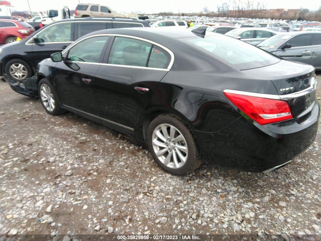 2016 Buick LaCrosse, VIN: 1G4GD5G31GF249913