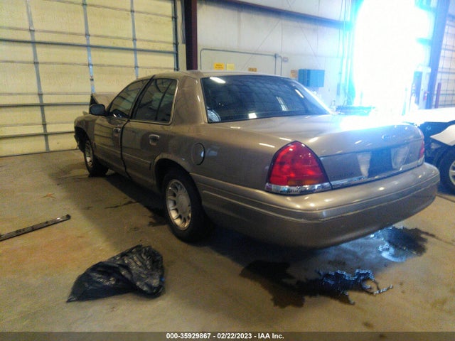 2001 FORD CROWN VICTORIA LX VIN: 2FAFP74W71X117547