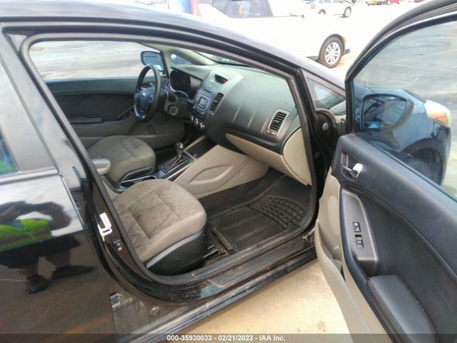 KNAFK4A65E5193493 KIA FORTE LX