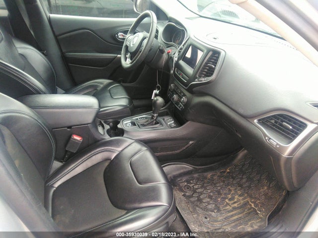 2020 Jeep Cherokee, VIN: 1C4PJLLB5LD614839