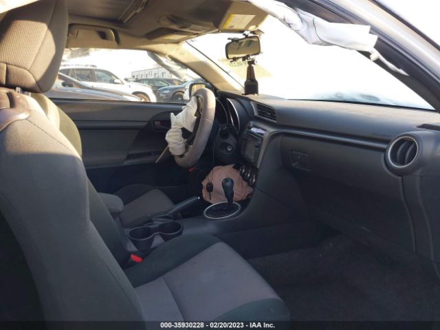 JTKJF5C72FJ012171 Scion TC