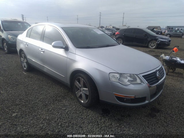 2009 VOLKSWAGEN PASSAT SEDAN KOMFORT VIN: WVWJK93C09P048692