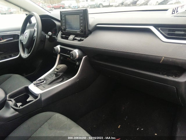 2021 TOYOTA RAV4 XLE VIN: 2T3P1RFV2MW203749