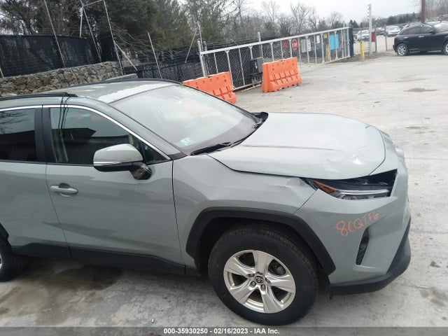 2021 TOYOTA RAV4 XLE VIN: 2T3P1RFV2MW203749