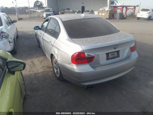 BMW 3 Series 328i 2008 WBAVA37548NL46327 Image 4