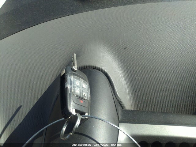 Chevrolet SONIC LT 2015 1G1JC5SH3F4140291 Image 3
