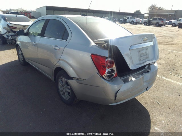 Chevrolet SONIC LT 2015 1G1JC5SH3F4140291 Image 5