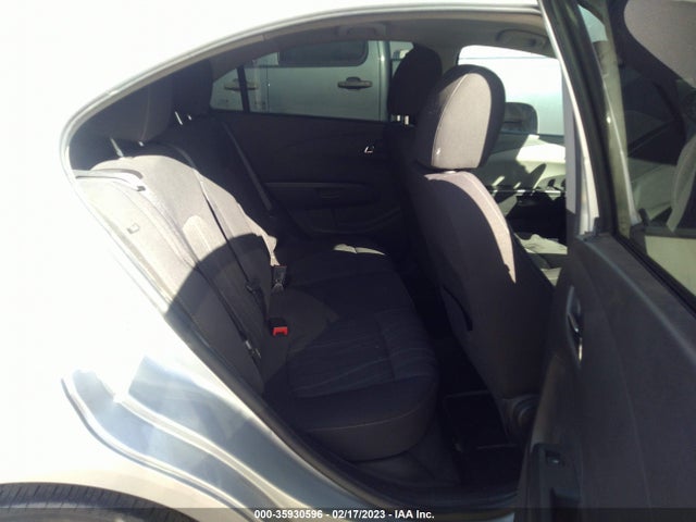 Chevrolet SONIC LT 2015 1G1JC5SH3F4140291 Image 10