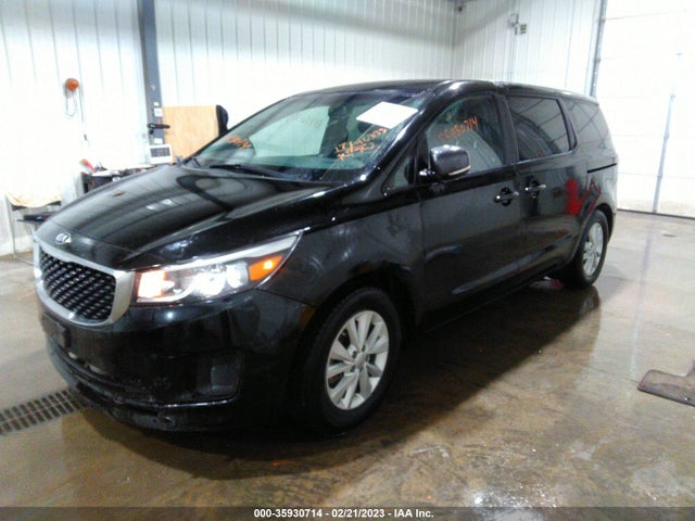 KIA SEDONA LX 2017 KNDMB5C19H6220954 Image 2