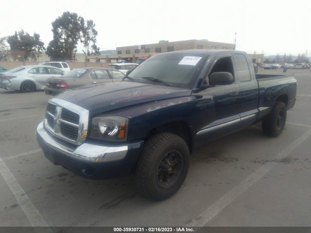 Dodge Dakota Laramie 2005 1D7HE52N25S206562 Image 2