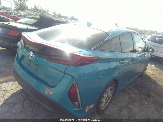 2017 Toyota Prius, VIN: JTDKARFP8H3027519