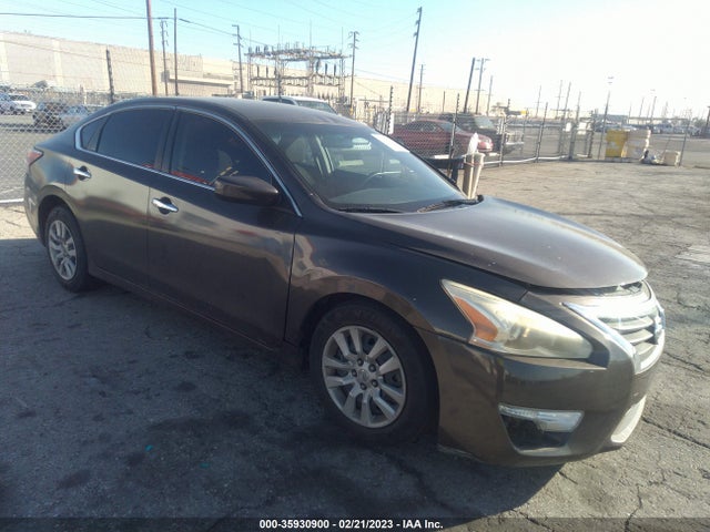 Nissan Altima 2.5 S 2014 1N4AL3AP3EN338789 Image 1