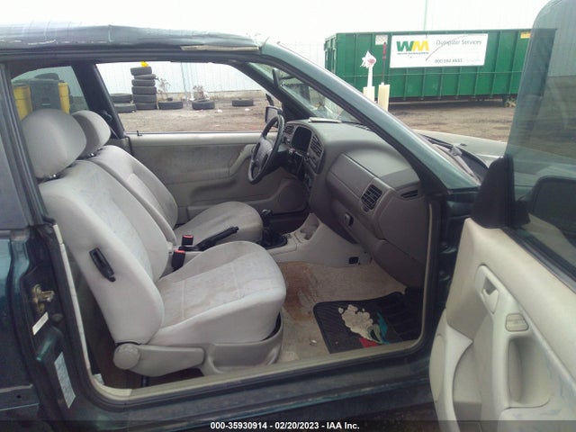 3VWAB81E2WM803810 Volkswagen CABRIO