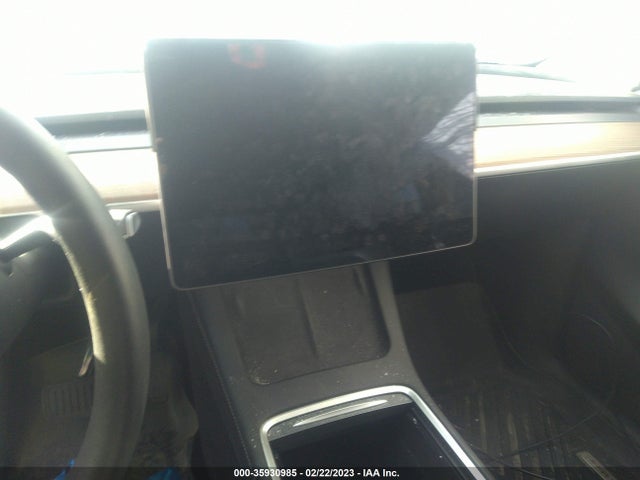 Tesla Model Y Long Range 2021 5YJYGAEE5MF146801 Image 8