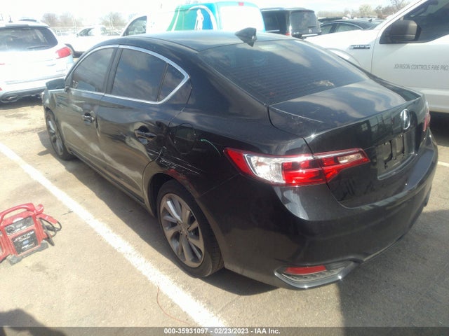 Acura Ilx W 2018 19UDE2F75JA000611 Image 3