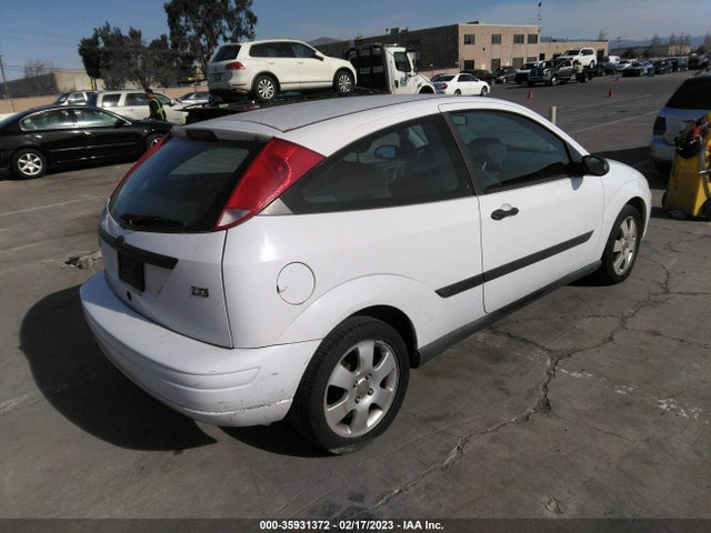 2001 FORD FOCUS ZX3 VIN: 3FAFP31371R251962