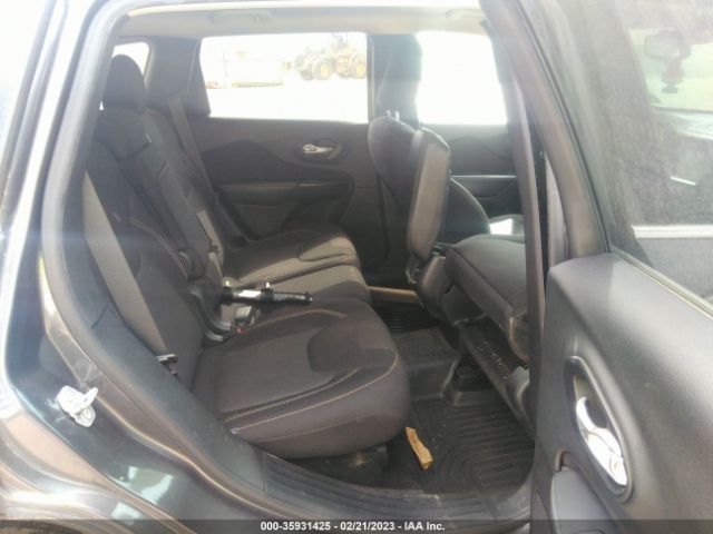 1C4PJLCB7FW791241 Jeep Cherokee Latitude