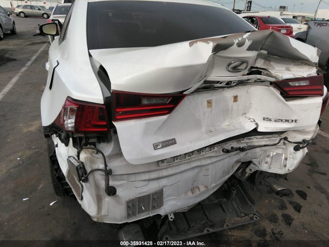 Lexus IS 200T 2016 JTHBA1D28G5027871 Image 8