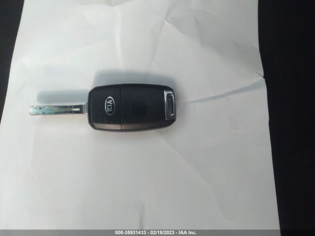 KNDJP3A58F7784200 KIA SOUL +