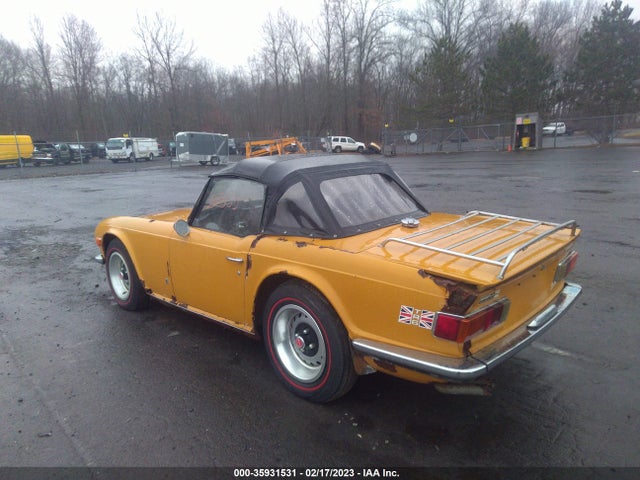 1971 TRIUMPH TR6 VIN: CC64951L