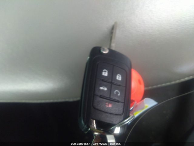 1G4PP5SK2F4133541 Buick Verano