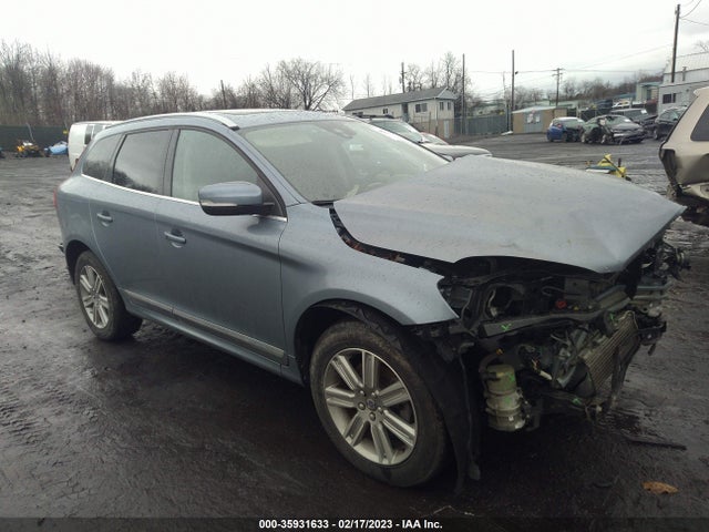 2017 Volvo XC60, VIN: YV440MRU0H2015559