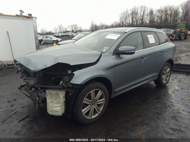 2017 Volvo XC60, VIN: YV440MRU0H2015559