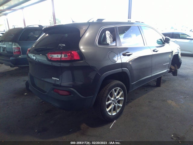 1C4PJLCB1FW683195 Jeep Cherokee Latitude