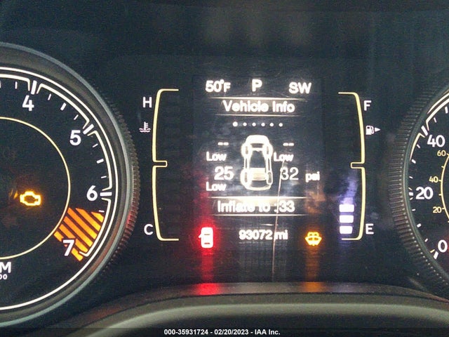 1C4PJLCB1FW683195 Jeep Cherokee Latitude