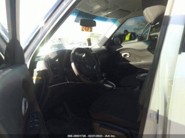 KNDJP3A52K7017677 KIA SOUL +