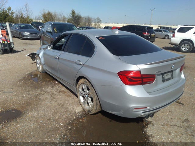 BMW 3 Series 330i Xdrive 2018 WBA8D9G57JNU68452 Image 3