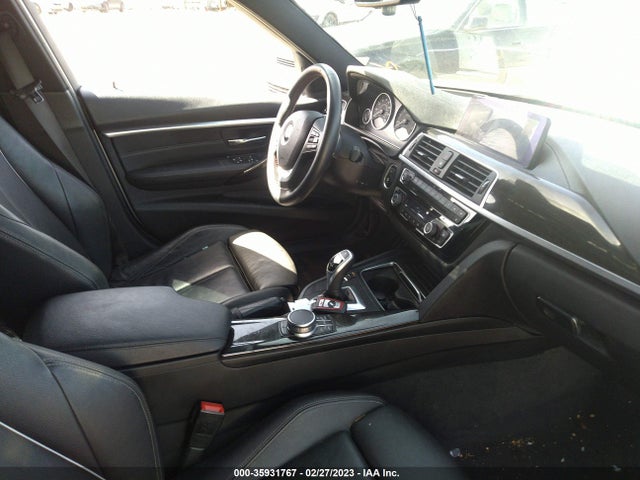 BMW 3 Series 330i Xdrive 2018 WBA8D9G57JNU68452 Image 5