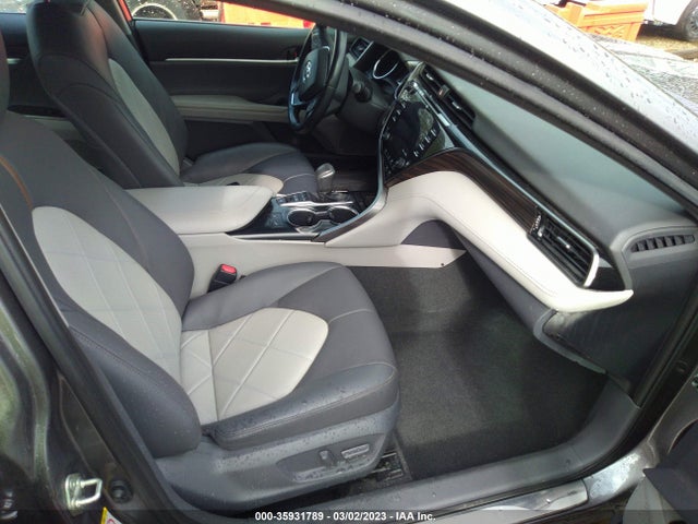 2019 Toyota Camry, VIN: 4T1B21HK2KU515717