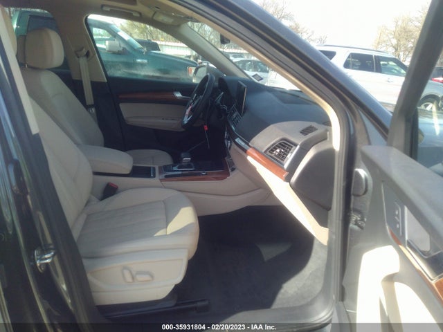 WA1EAAFY5N2082822 Audi Q5 S Line Premium Plus
