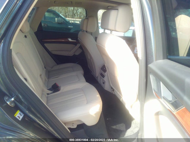 WA1EAAFY5N2082822 Audi Q5 S Line Premium Plus