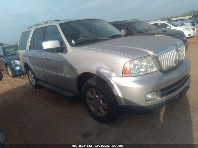 Lincoln Navigator Luxury/ultimate 2005 5LMFU28565LJ15419 zdjęcie główne