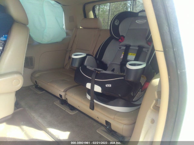 GMC YUKON DENALI 2011 1GKS1EEF8BR254980 Image 9