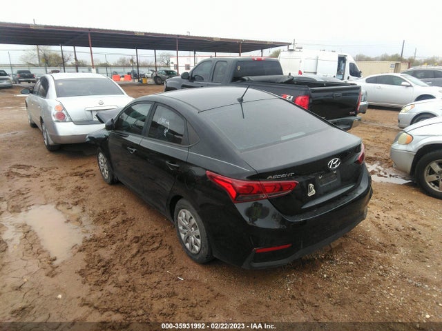 Hyundai ACCENT SE 2018 3KPC24A39JE030209 Image 3