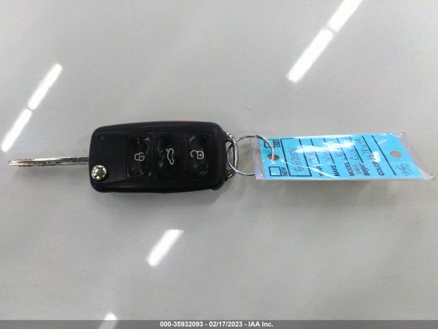 3VWD17AJ8EM237979 Volkswagen Jetta Sedan Se