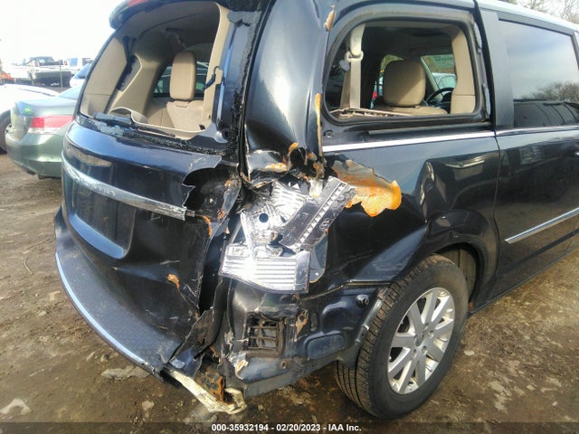 2C4RC1BGXDR734929 Chrysler Town & Country