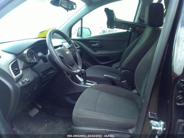 Chevrolet TRAX LS 2021 KL7CJKSBXMB313648 Image 5