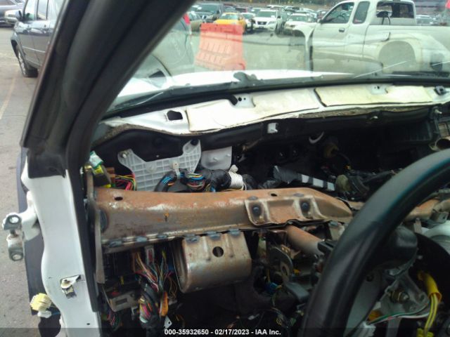 4S3BG6852X7607395 Subaru Legacy Wagon Outback