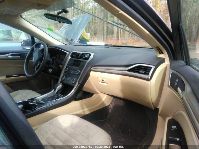 2015 FORD FUSION SE VIN: 3FA6P0H7XFR211387