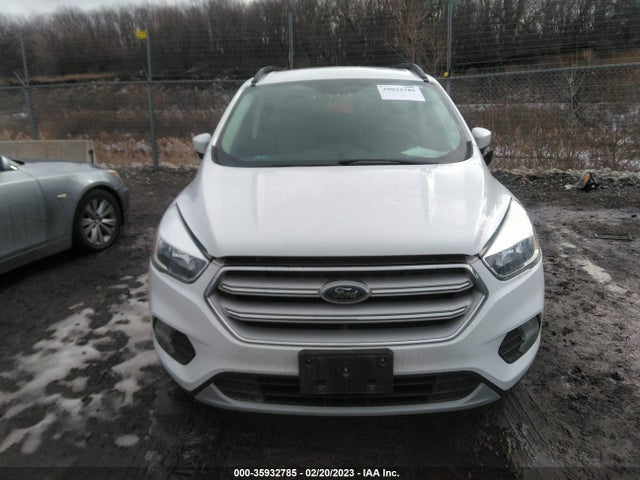2018 Ford Escape, VIN: 1FMCU9GD9JUA75106
