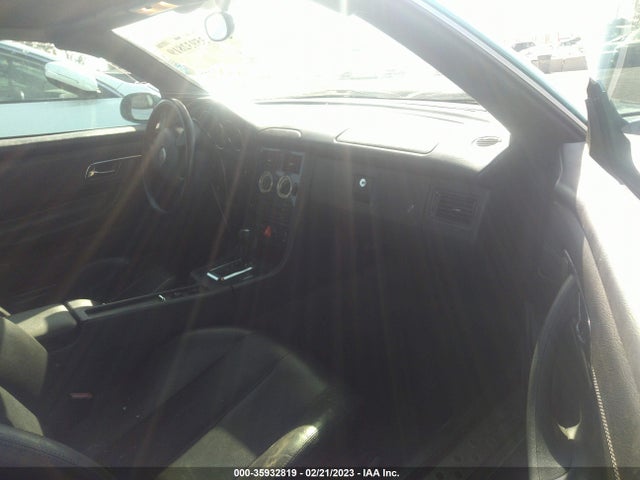 1998 MERCEDES-BENZ SLK-CLASS VIN: WDBKK47F2WF004351