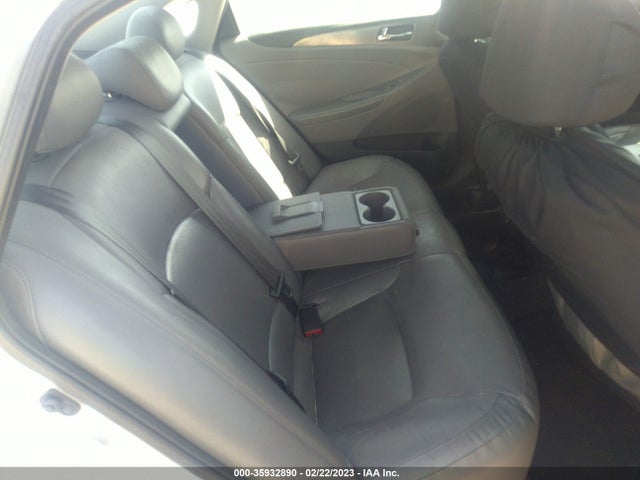 Hyundai SONATA HYBRID 2012 KMHEC4A41CA061079 Image 9