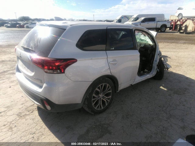 JA4AD3A38HZ019240 Mitsubishi Outlander Se/sel