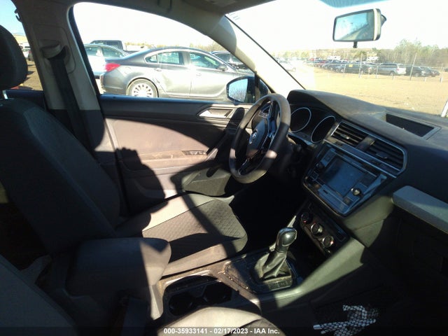 2020 VOLKSWAGEN TIGUAN S VIN: 3VV1B7AXXLM054914