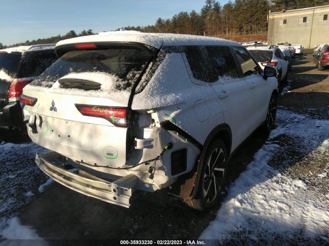JA4J4UA89NZ009488 Mitsubishi Outlander Se